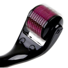 Load image into Gallery viewer, 540 Titanium Microneedle Derma Roller 1mm - Black &amp; Purple
