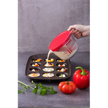 Load image into Gallery viewer, Pyrex - 1 Litre Classic Glass Measuring Jug With Lid
