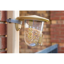 Load image into Gallery viewer, Singing Friend Bird Feeder - Brown
