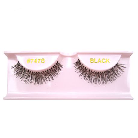 CHIC-EYELASHES NATURAL SHORT Buy Online in Zimbabwe thedailysale.shop