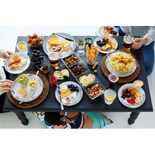 Load image into Gallery viewer, Gizmo - Elegant 19cm Silver Lined Rim Plates - Set Of 4
