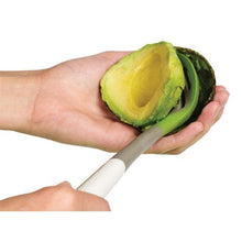 Load image into Gallery viewer, Chef&#39;n - Freshforce Avocado Masher - Arugula
