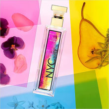 Load image into Gallery viewer, Elizabeth Arden 5th Avenue NYC Vibe Eau de Parfum Spray 75ml for Her
