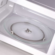 Load image into Gallery viewer, Salton 20L Manual Microwave
