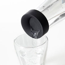 Load image into Gallery viewer, Leonardo Water Carafe with Lid: Double Walled Handmade Glass Primo1 Litre
