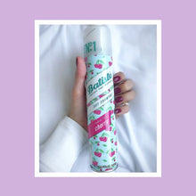 Load image into Gallery viewer, Batiste Cherry Dry Shampoo 200ml
