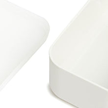 Load image into Gallery viewer, Essentials - Grater With Container - Cream
