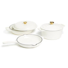 Load image into Gallery viewer, George &amp; Mason - 26cm Round Enamel Cast Iron Fry Pan - Cream
