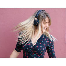 Load image into Gallery viewer, Ultra-Link Gravity Bluetooth Headphones - Black &amp; Gold
