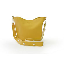 Load image into Gallery viewer, Pearl Shoulder Bag - Tan
