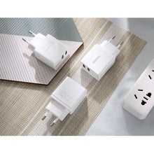 Load image into Gallery viewer, FONENG K240 2.4A Dual Port Complete Charger with Iphone Cable
