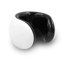 Load image into Gallery viewer, Modern and Compact Round Shaped Clip-in Wall Mount for Road Bike
