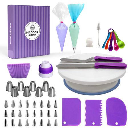 60 Piece Cake Decorating Set