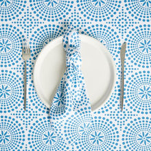 Load image into Gallery viewer, George &amp; Mason - Shwe Shwe Circles Napkins - Set of 4
