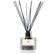 Load image into Gallery viewer, White Tea Reed Diffuser
