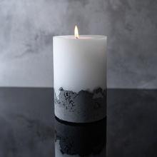 Load image into Gallery viewer, Citronella Luxury Candle – Tall
