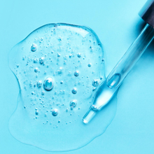 Load image into Gallery viewer, 1,5% Hyaluronic Acid Serum for Dry Skin and Anti-Ageing | standard beauty
