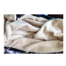 Load image into Gallery viewer, Game of Thrones Hooded Blanket No 5
