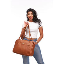 Load image into Gallery viewer, Brad Scott Paulie leather bag
