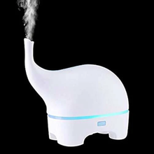 Load image into Gallery viewer, Elephant Ultrasonic USB Aroma Diffuser Humidifier - White
