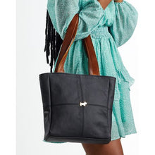 Load image into Gallery viewer, Brad Scott The Ruby leather tote
