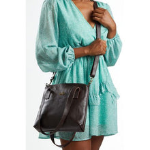 Load image into Gallery viewer, Brad Scott The Clea leather sling
