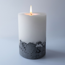 Load image into Gallery viewer, Citronella Luxury Candle – Tall
