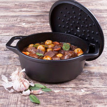 Load image into Gallery viewer, Victoria 3.8L Enamelled Cast Iron Casserole with Cast Iron Lid, Enamelled
