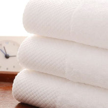 Load image into Gallery viewer, Luxury Cotton Towel Set of 3 - 600gsm
