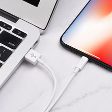 Load image into Gallery viewer, superb.™ iPhone USB Lightning Charging Cable - White (Pack of 5)
