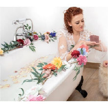 Load image into Gallery viewer, Bath Bomb and Soap Gift Set Hypo - Allergenic - Essential Oils Handmade
