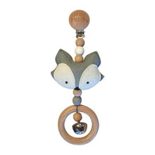 Load image into Gallery viewer, Ruby Melon Heartfelt Travel Dangle - Fox
