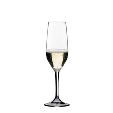 Load image into Gallery viewer, Riedel Vivant Champagne wine glass - set of 4
