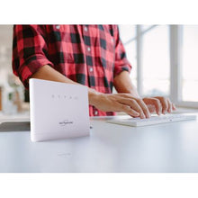 Load image into Gallery viewer, Ultra Link 4G LTE CPE Wireless Router
