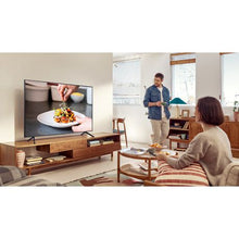 Load image into Gallery viewer, Samsung 75 AU7000 UHD Crystal Processor 4K Smart TV
