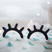 Load image into Gallery viewer, Eyelashes Wall Sticker Silver
