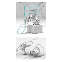Load image into Gallery viewer, Crystal One Dynamic Driver Earphones/Earbuds/Headphones + Mic &amp; Alloy Case
