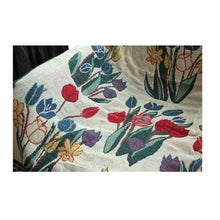 Load image into Gallery viewer, Tulip Jacquard Blanket Home Decorate Sofa Cover Carpet Thick Coverlet
