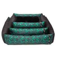 Load image into Gallery viewer, Wagworld Foliage Futon Foliage Large
