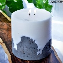 Load image into Gallery viewer, Citronella Luxury Candle – Chunky
