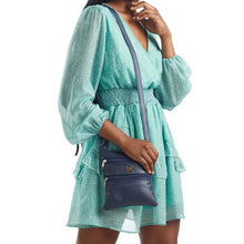 Load image into Gallery viewer, Brad Scott The Sebby leather sling
