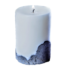 Load image into Gallery viewer, Citronella Luxury Candle – Tall
