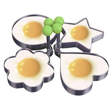 Load image into Gallery viewer, 4 Pack Stainless Steel Ring Moulds for Eggs, Flapjacks and Pancakes
