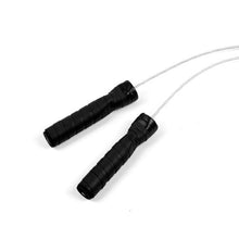 Load image into Gallery viewer, Everlast Weighted Jump Rope

