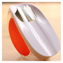 Load image into Gallery viewer, Corn Cob Peeler Stripper Tool
