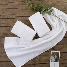 Load image into Gallery viewer, Luxury Cotton Towel Set of 3 - 600gsm
