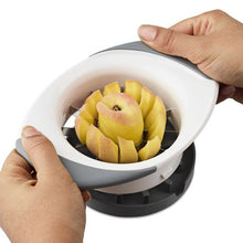 Load image into Gallery viewer, Jamie Oliver Peach Slicer
