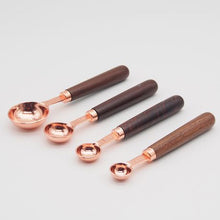 Load image into Gallery viewer, Hestia Measuring Spoon Set - Rose Gold/Wood
