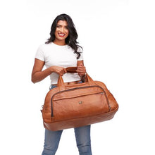 Load image into Gallery viewer, Brad Scott Sam leather bag
