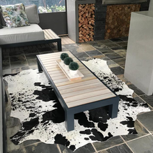 Load image into Gallery viewer, Authentic Nguni Cow Hide  - Ufukufuku
